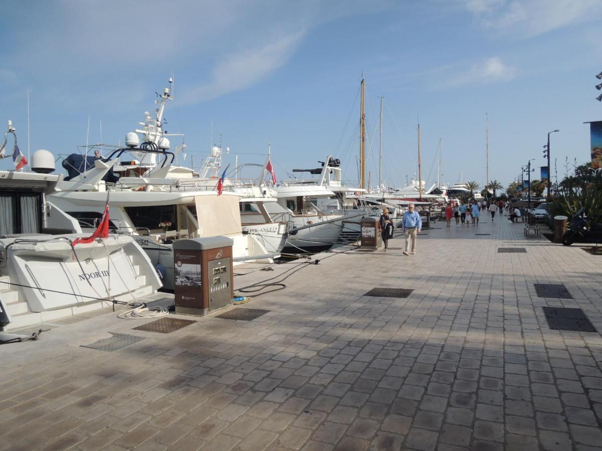 Luxury Family 2Br - Prime Location, Walk To Beach & Shopping, Sunny Balcony - Totolulu Cannes Hoche Luaran gambar