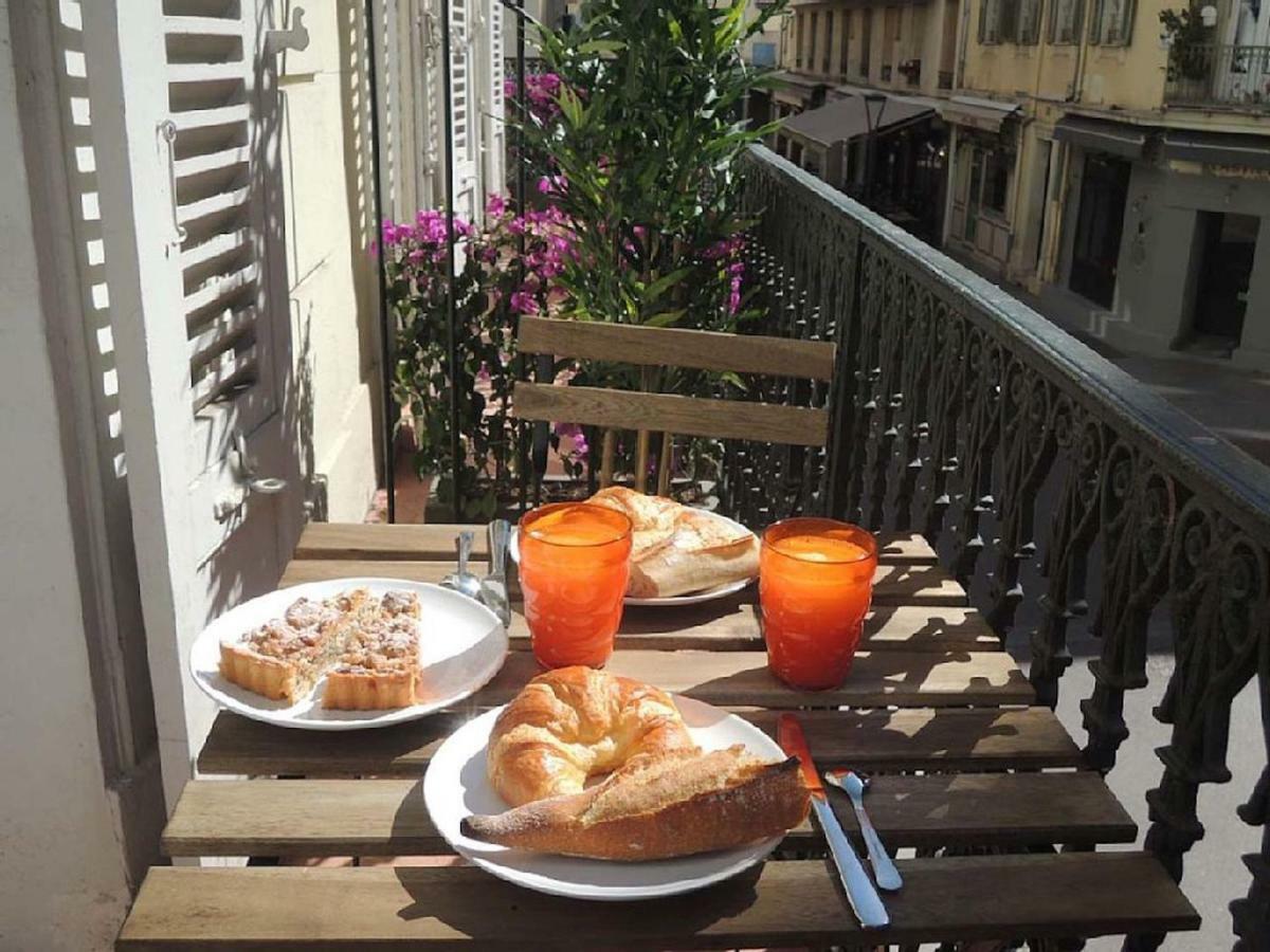 Luxury Family 2Br - Prime Location, Walk To Beach & Shopping, Sunny Balcony - Totolulu Cannes Hoche Luaran gambar
